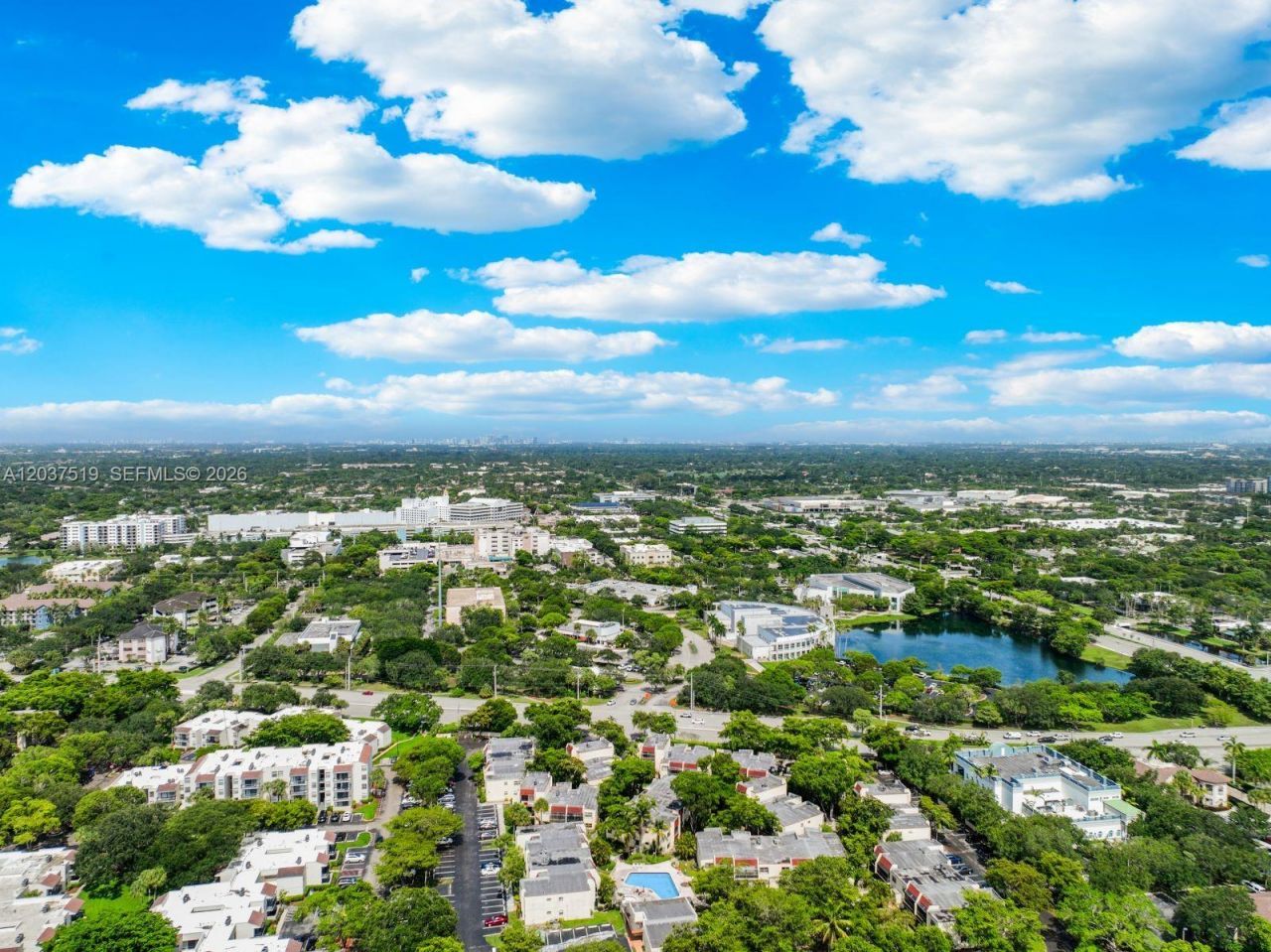 301 N Pine Island Rd, Unit 165, Plantation, FL 33324 Photo