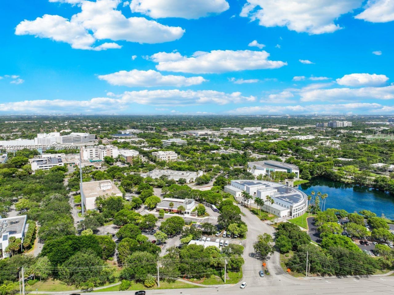 301 N Pine Island Rd, Unit 165, Plantation, FL 33324 Photo