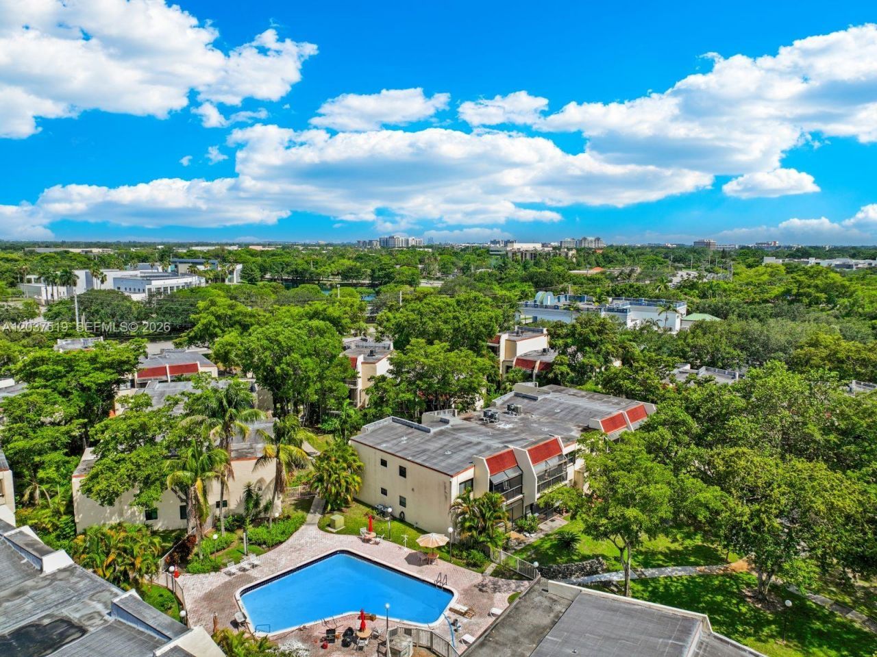 301 N Pine Island Rd, Unit 165, Plantation, FL 33324 Photo