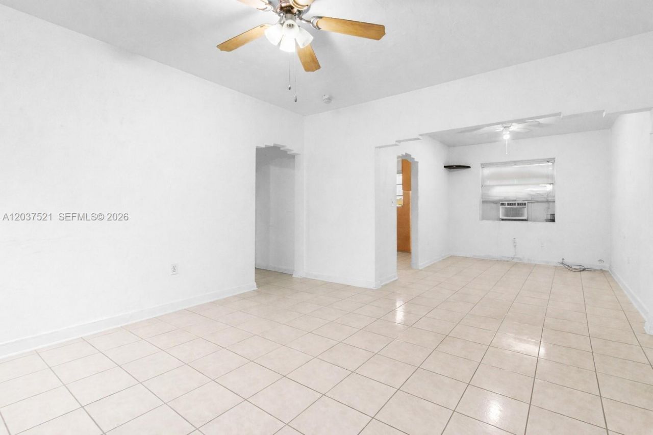 1345 SW 7th St , Miami, FL 33135 Photo