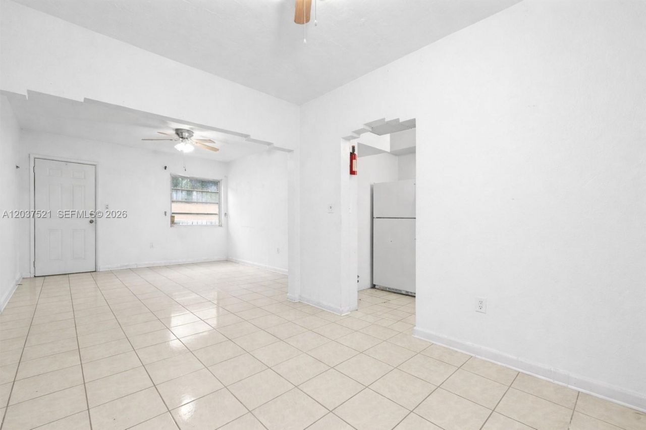 1345 SW 7th St , Miami, FL 33135 Photo