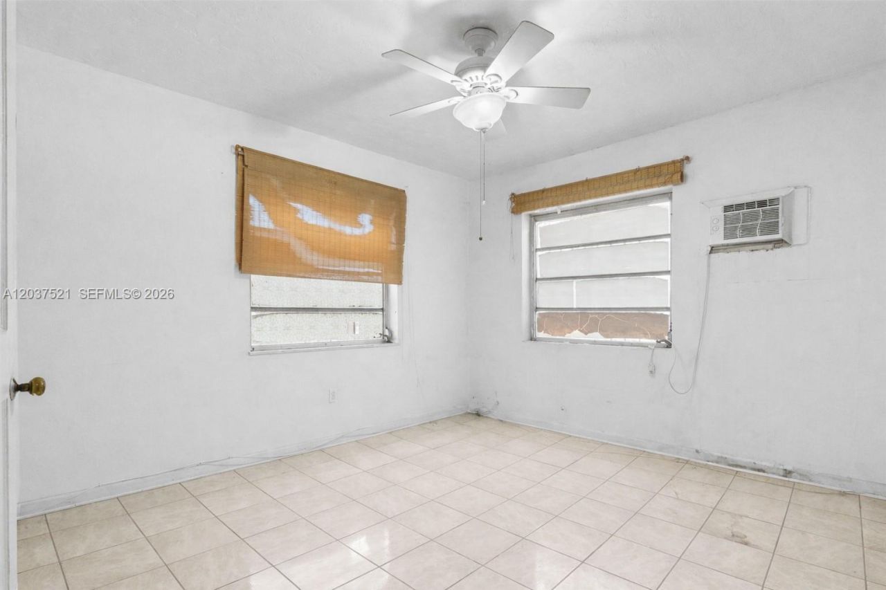 1345 SW 7th St , Miami, FL 33135 Photo