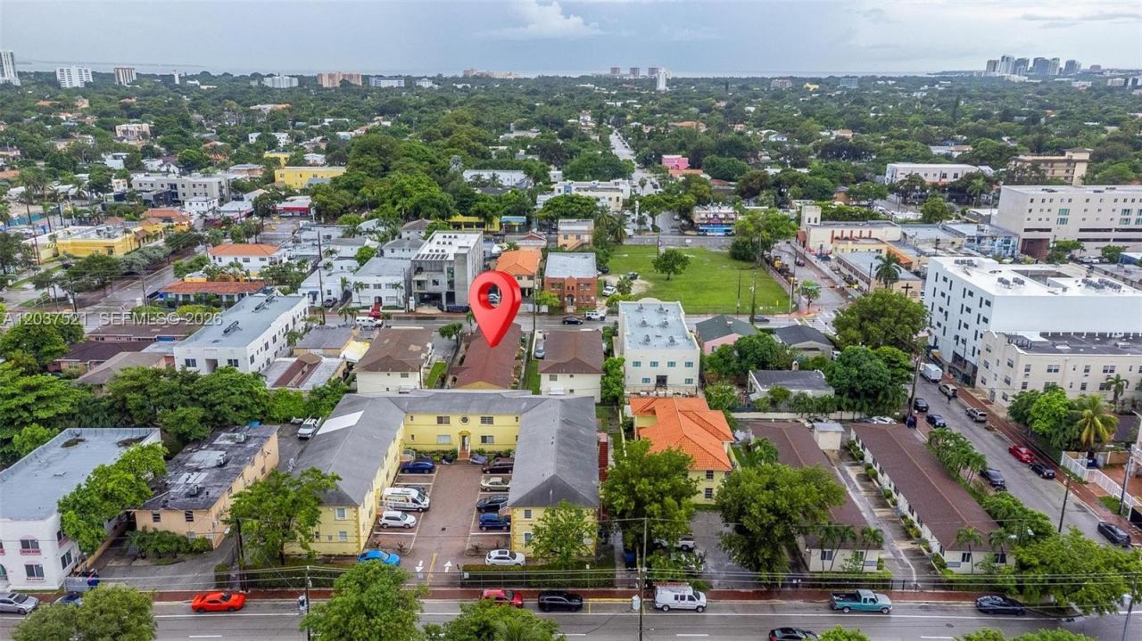 1345 SW 7th St , Miami, FL 33135 Photo