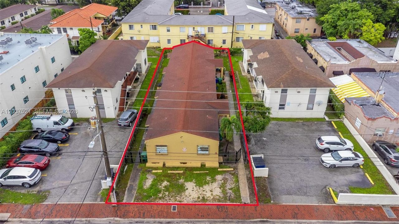 1345 SW 7th St , Miami, FL 33135 Photo