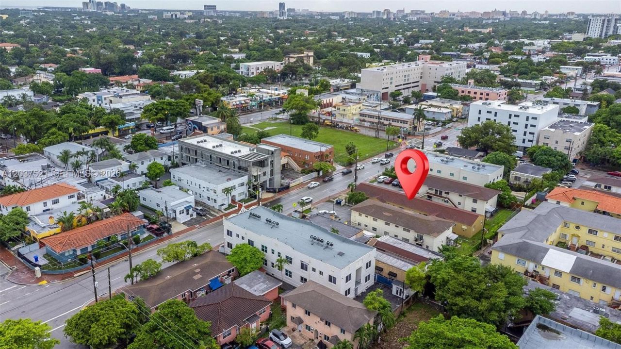1345 SW 7th St , Miami, FL 33135 Photo