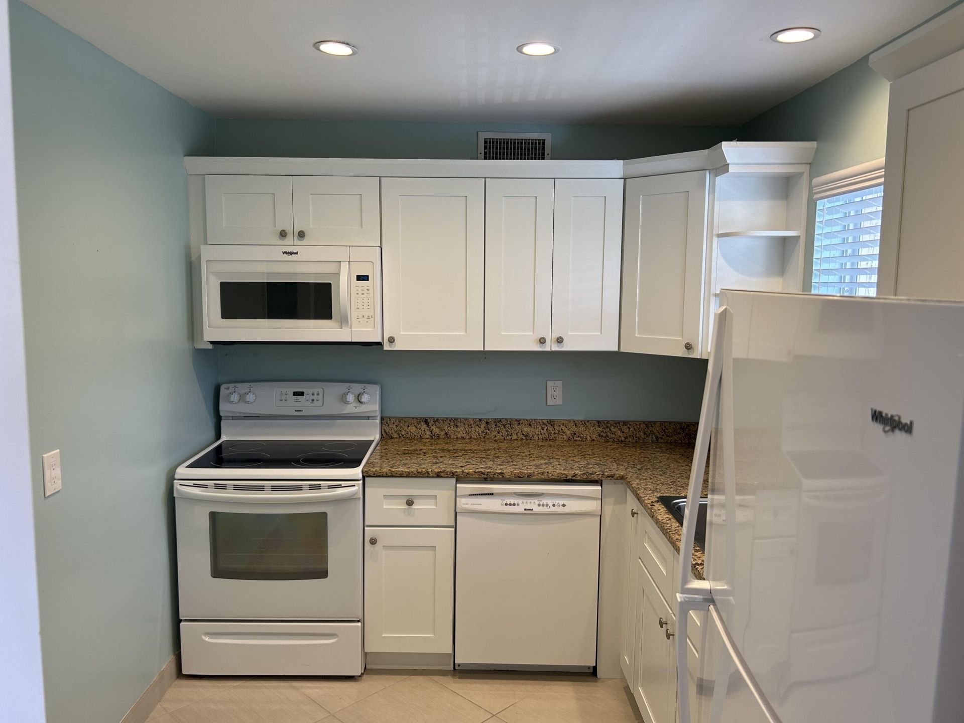 705 Lori Drive, Unit 210, Palm Springs, FL 33461 Photo