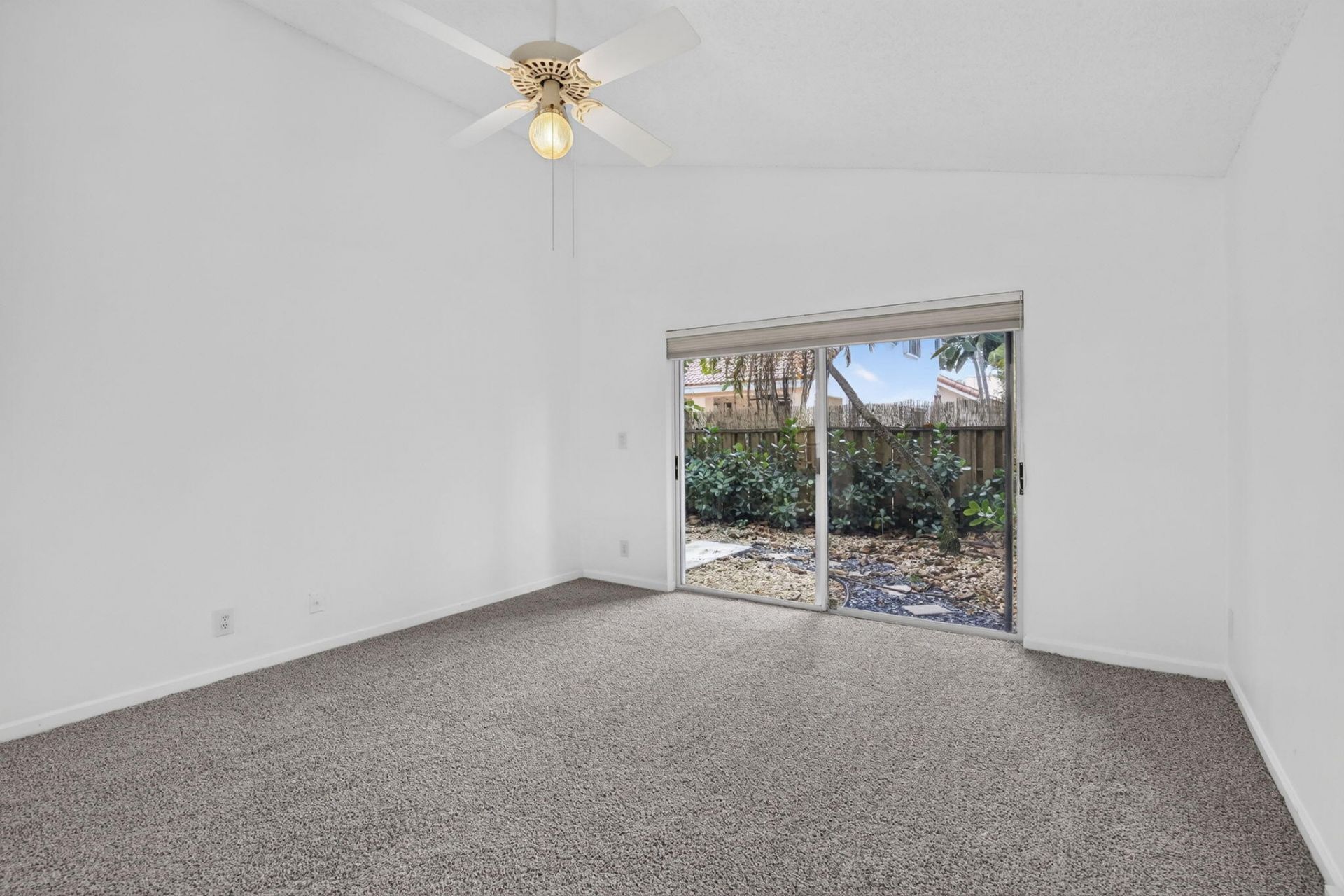 10124 NW 4th Street, Plantation, FL 33324 Photo
