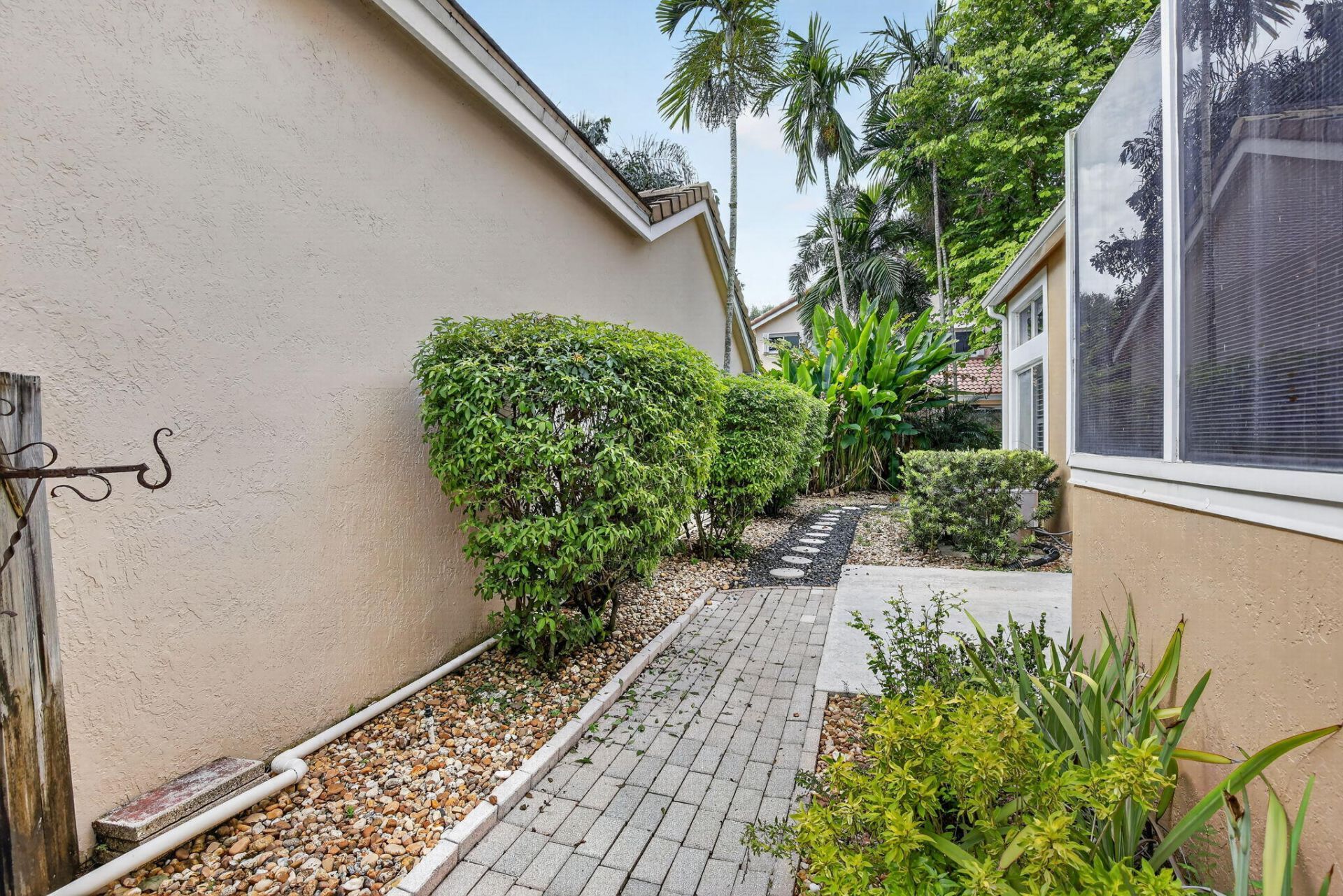 10124 NW 4th Street, Plantation, FL 33324 Photo