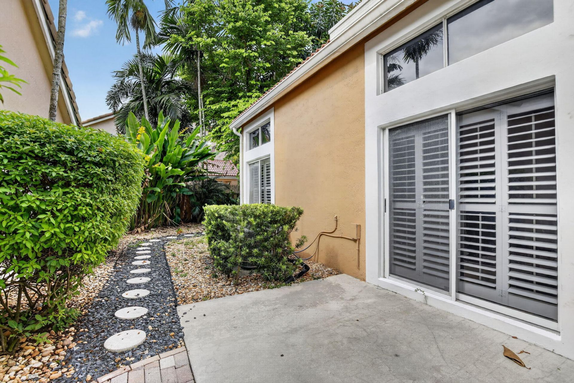 10124 NW 4th Street, Plantation, FL 33324 Photo