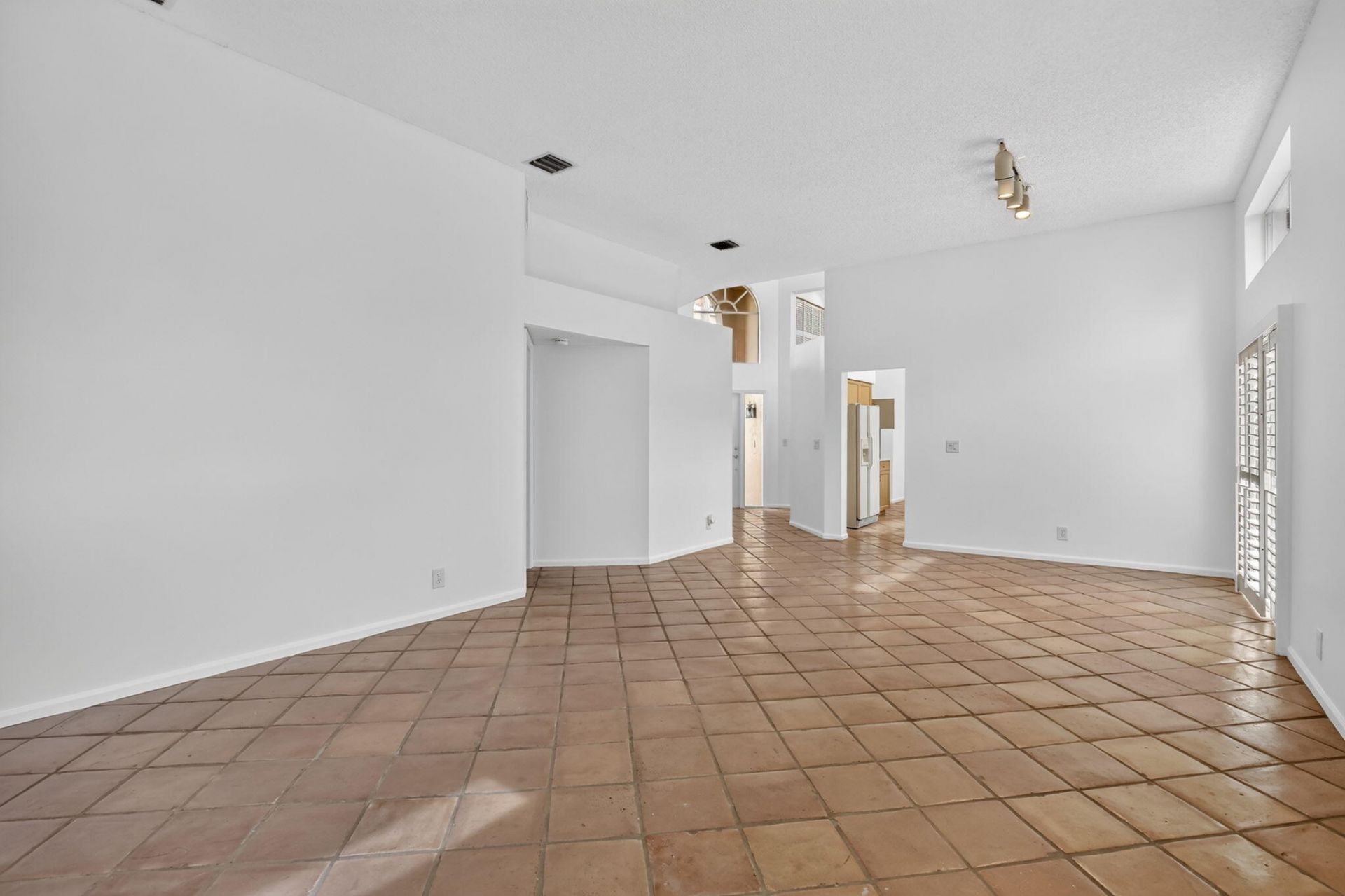 10124 NW 4th Street, Plantation, FL 33324 Photo