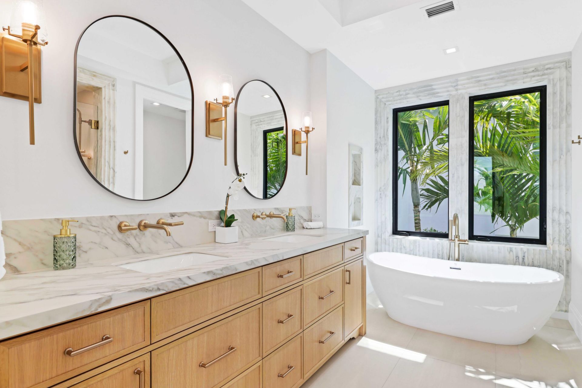 317 Greymon Drive, West Palm Beach, FL 33405 Photo