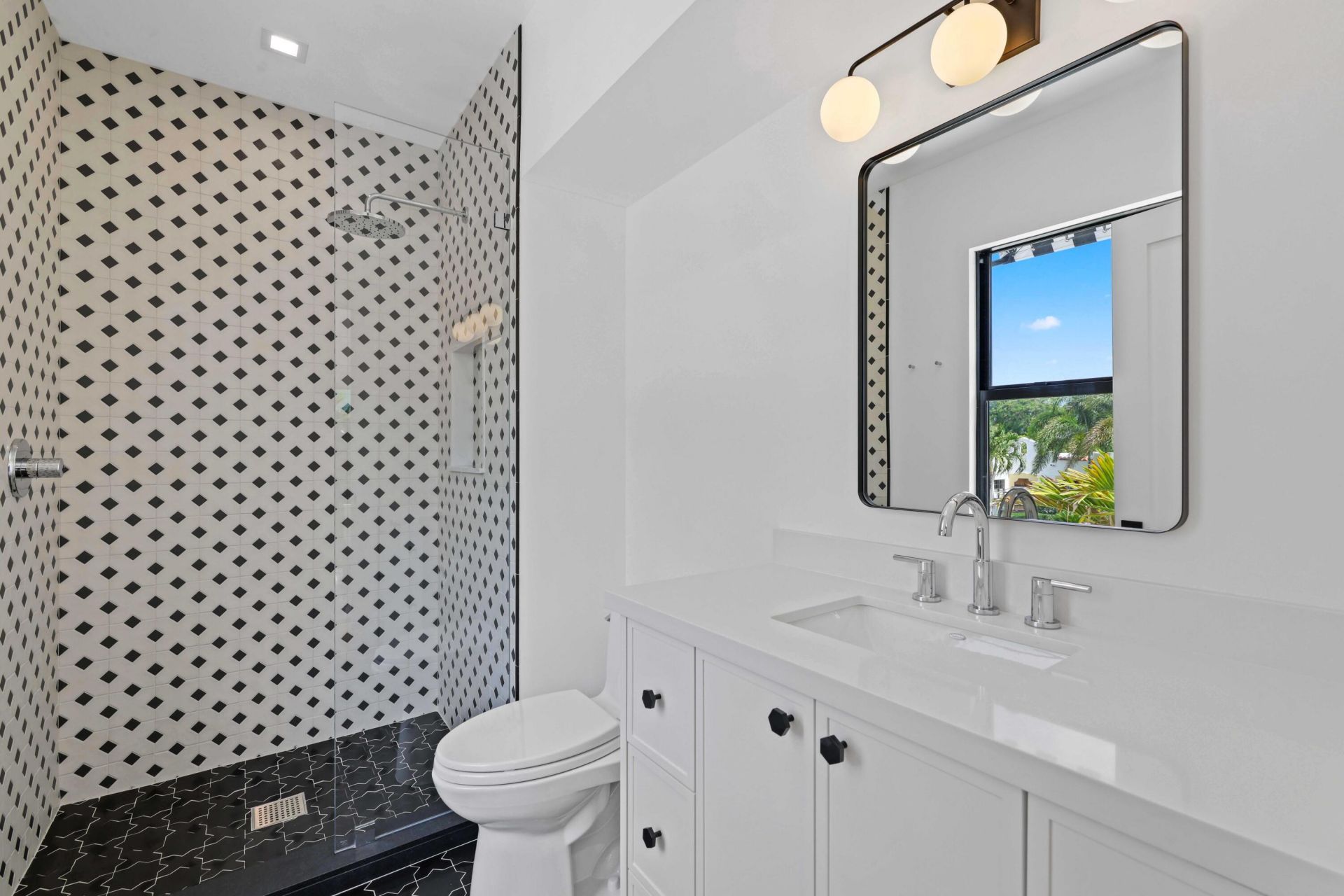 317 Greymon Drive, West Palm Beach, FL 33405 Photo