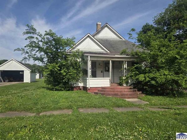 138 N 11th Street, Clinton, IN 47842