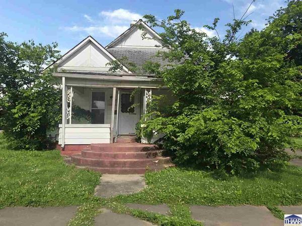138 N 11th Street, Clinton, IN 47842