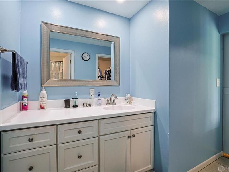 8910 Springrun Lane, Washington Township, OH 45458 Photo 29