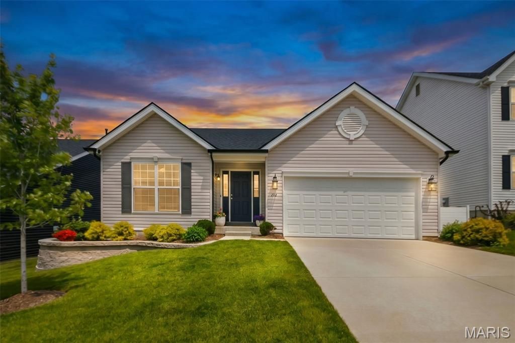 326 Dropseed Drive , Wentzville, MO 63385 Main Photo