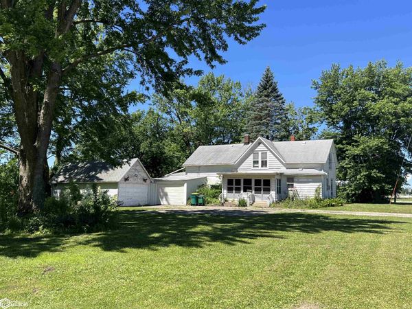 502 W Main Street, Agency, IA 52530