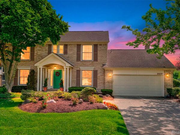 20216 Ellen Drive, Livonia, Mi 48152