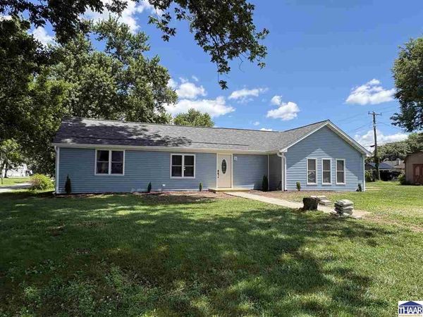 612 W Staunton Columbus Street, Brazil, IN 47834
