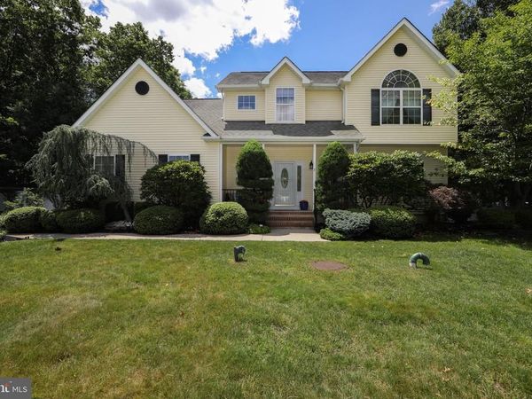 7 KINDLING WAY, JACKSON, NJ 08527