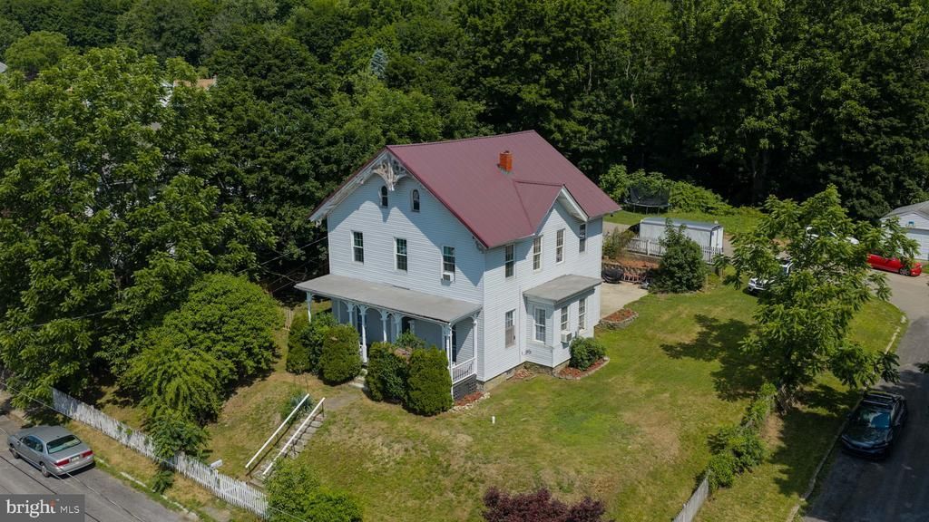 1107 ARCH STREET, ASHLAND, PA 17921