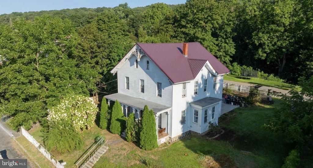 1107 ARCH STREET , ASHLAND, PA 17921