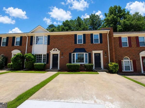 5584 Executive Way, Norcross, GA 30071