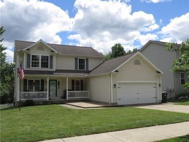 1934 Cherrywood Lane, Akron, OH 44312