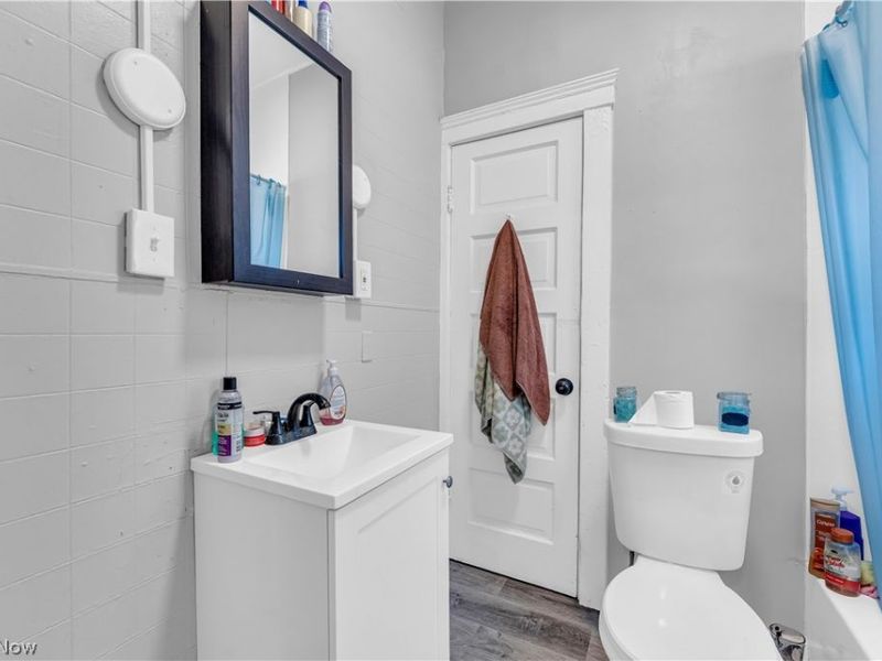 7408 Dudley Avenue , Cleveland, OH 44102 Photo 15