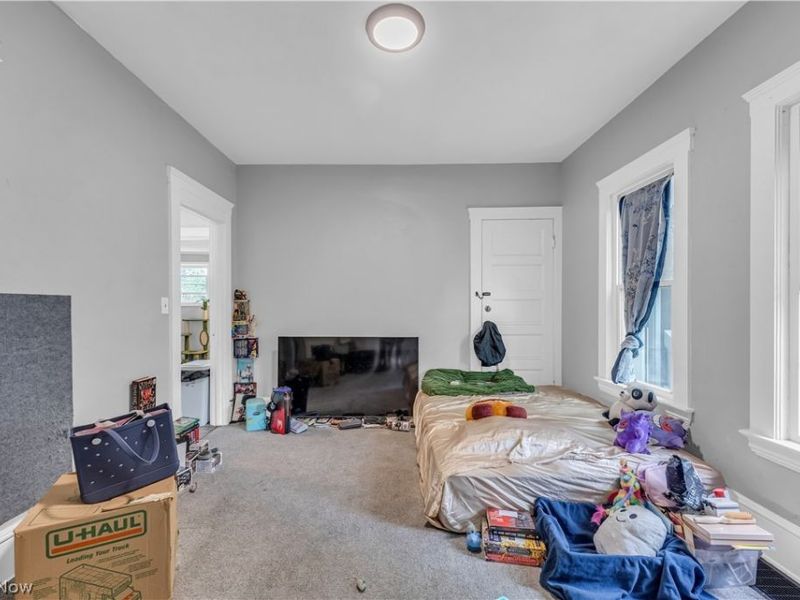 7408 Dudley Avenue , Cleveland, OH 44102 Photo 24