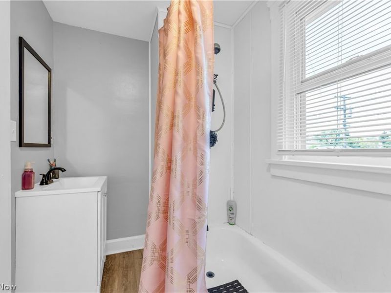 7408 Dudley Avenue , Cleveland, OH 44102 Photo 29