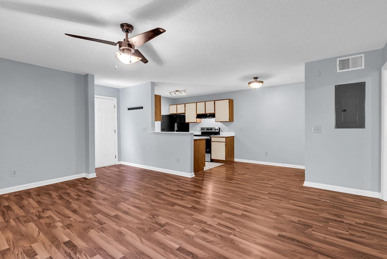 1356 Glenns Bay Rd. Photo 6