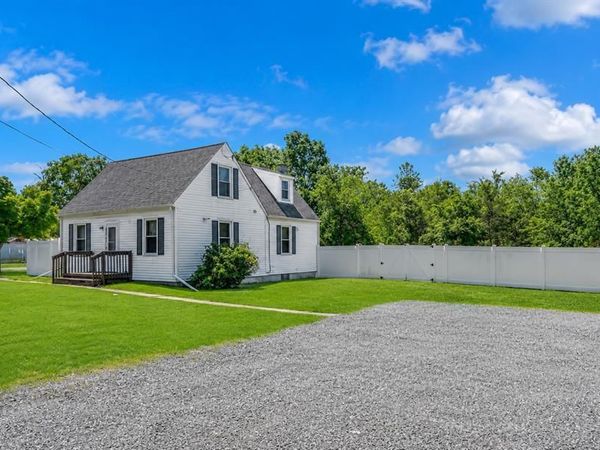 106 Steinmetz Road, HILLSBOROUGH, NJ 08844