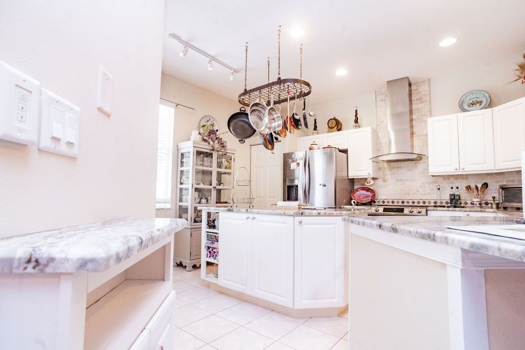 1357 Shoreline Circle, Sebastian, FL 32958 Photo