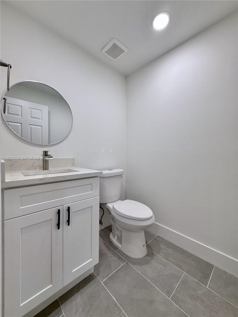 5230 NW 109th Ave , Unit 7, Doral, FL 33178 Photo