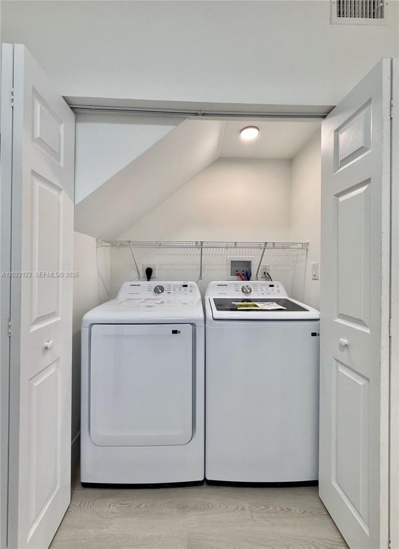 5230 NW 109th Ave , Unit 7, Doral, FL 33178 Photo