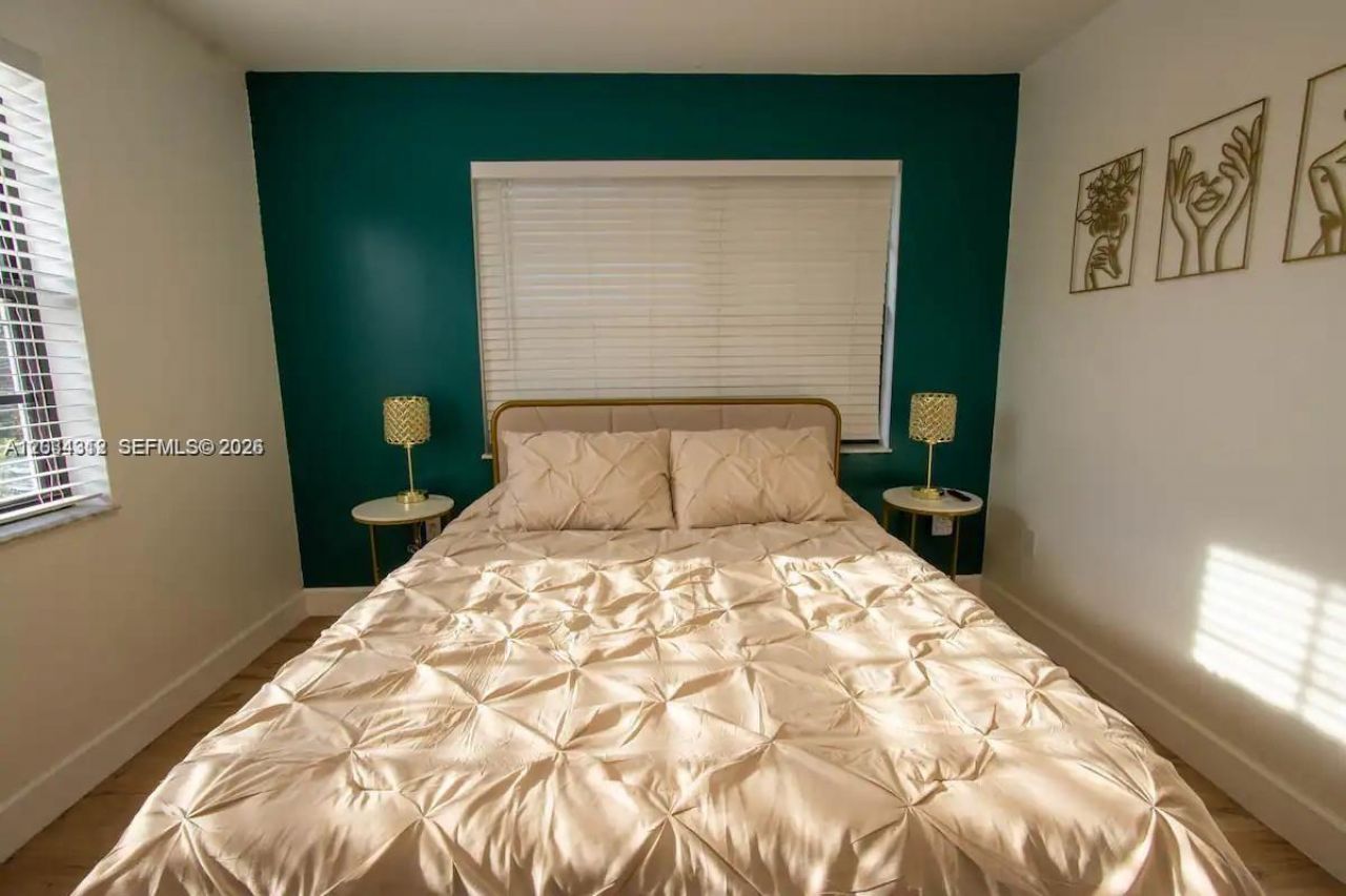 5911 SW 5th Ter , Unit B, Miami, FL 33144 Photo