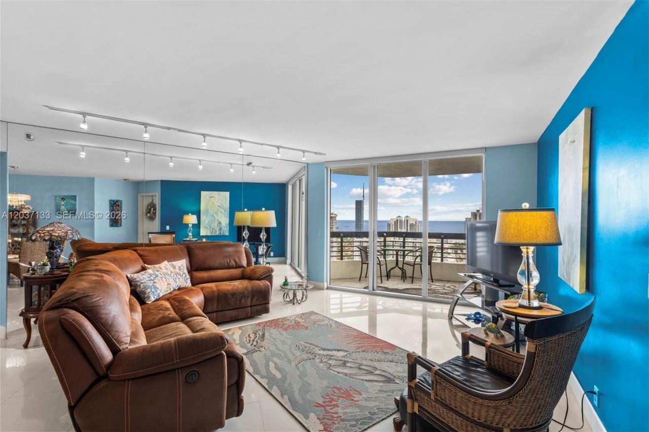 3500 Mystic Pointe Dr, Unit 3307, Aventura, FL 33180 Photo