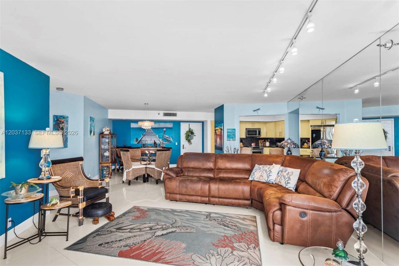3500 Mystic Pointe Dr, Unit 3307, Aventura, FL 33180 Photo