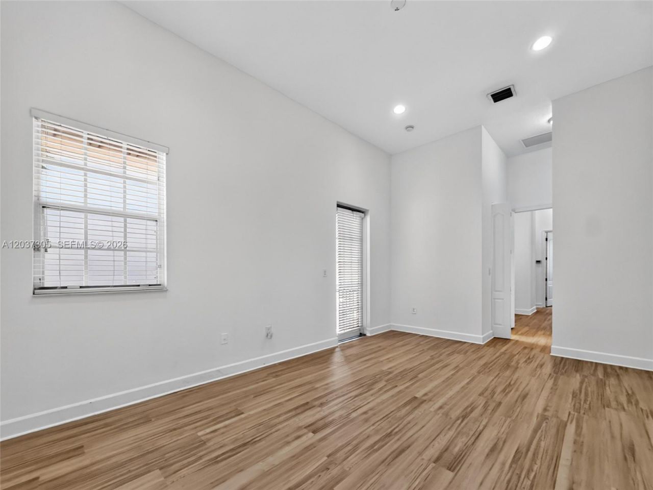 625 SW 146th Ter, Unit 901, Pembroke Pines, FL 33027 Photo