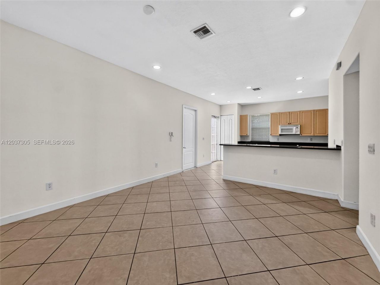 625 SW 146th Ter, Unit 901, Pembroke Pines, FL 33027 Photo