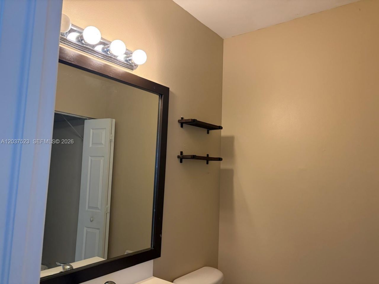 1690 NE 33rd Ave, Unit 109-6, Homestead, FL 33033 Photo