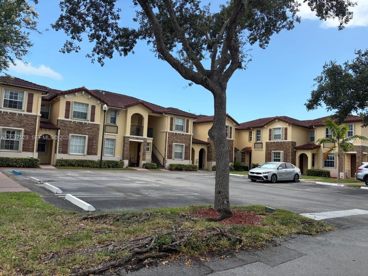 1690 NE 33rd Ave, Unit 109-6, Homestead, FL 33033 Photo