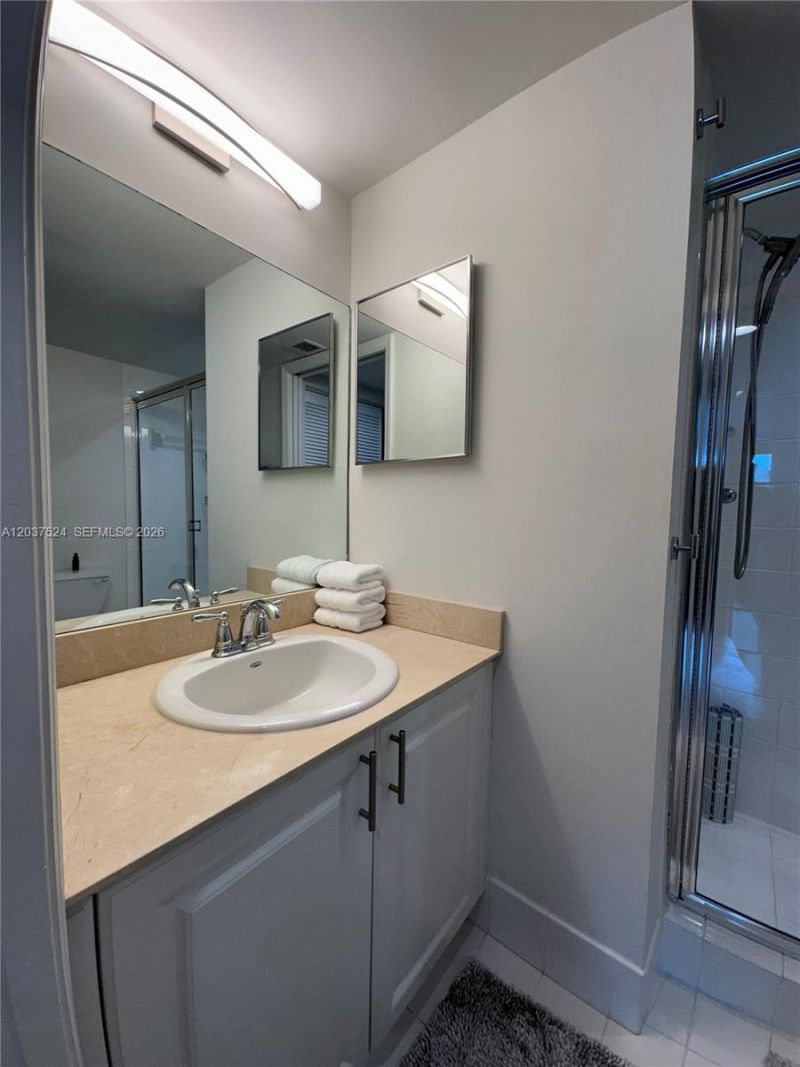 90 Alton Rd , Unit 2809, Miami Beach, FL 33139 Photo