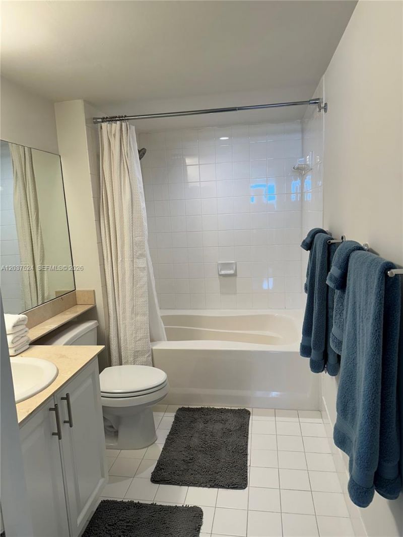 90 Alton Rd , Unit 2809, Miami Beach, FL 33139 Photo