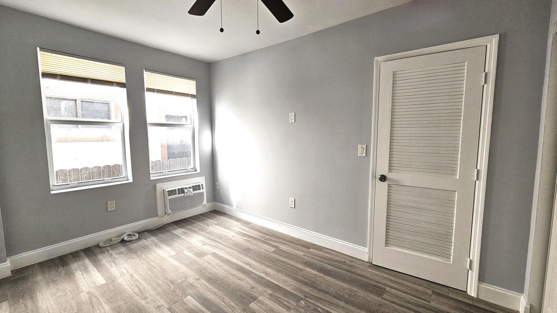 1142 SW 4th Street, Unit 4, Miami, FL 33130 Photo