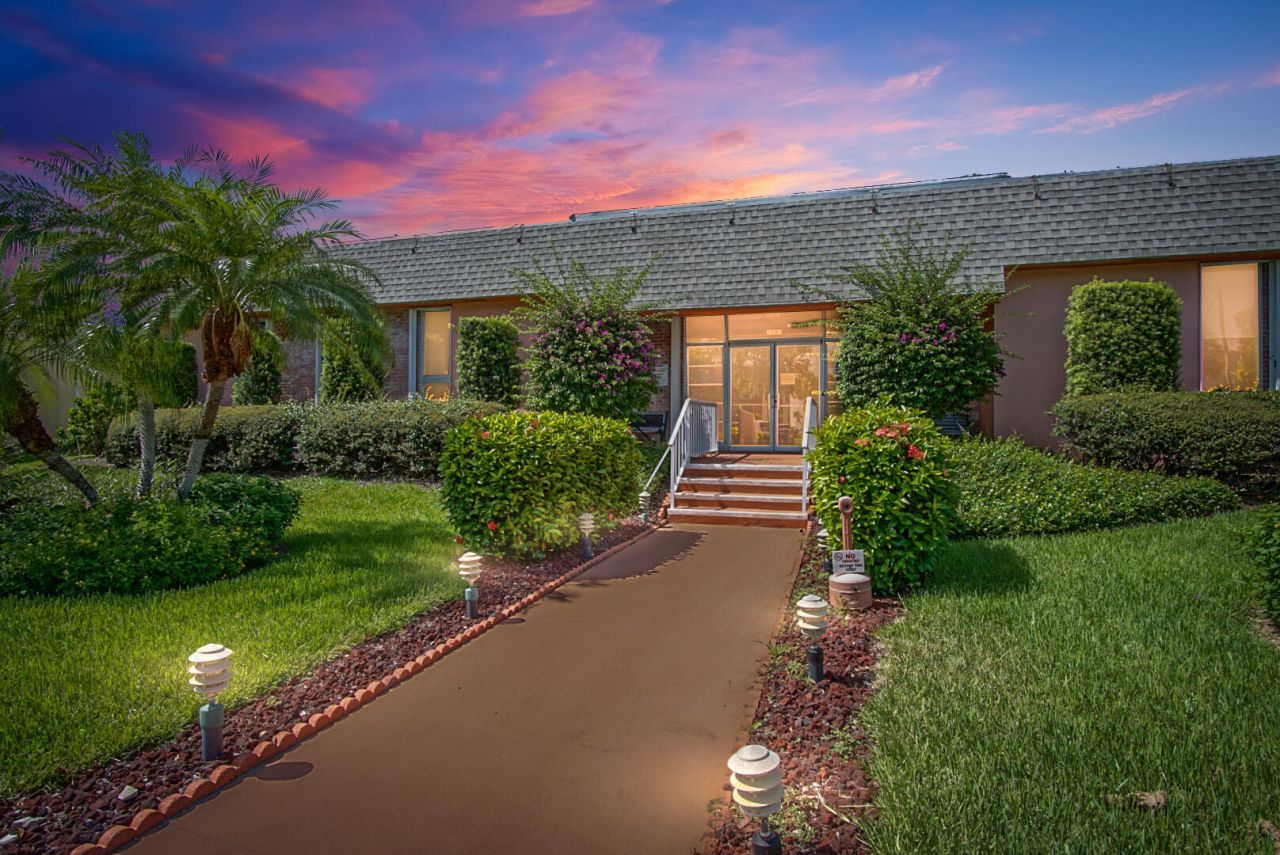 1181 Carlton Court, Unit 106, Fort Pierce, FL 34949 Photo