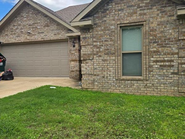 706 Main Street, Harrisburg, AR 72432
