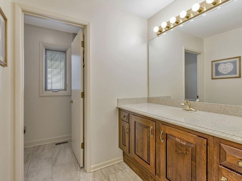 6 Chestnut Hill, Oxford, OH 45056 Photo 13