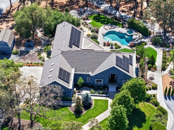 13480 Moss Rock Dr, Auburn, CA 95602